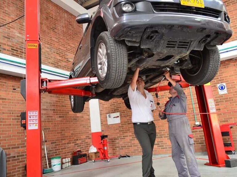 Naprawa silników i układów wydechowych – kluczowe etapy