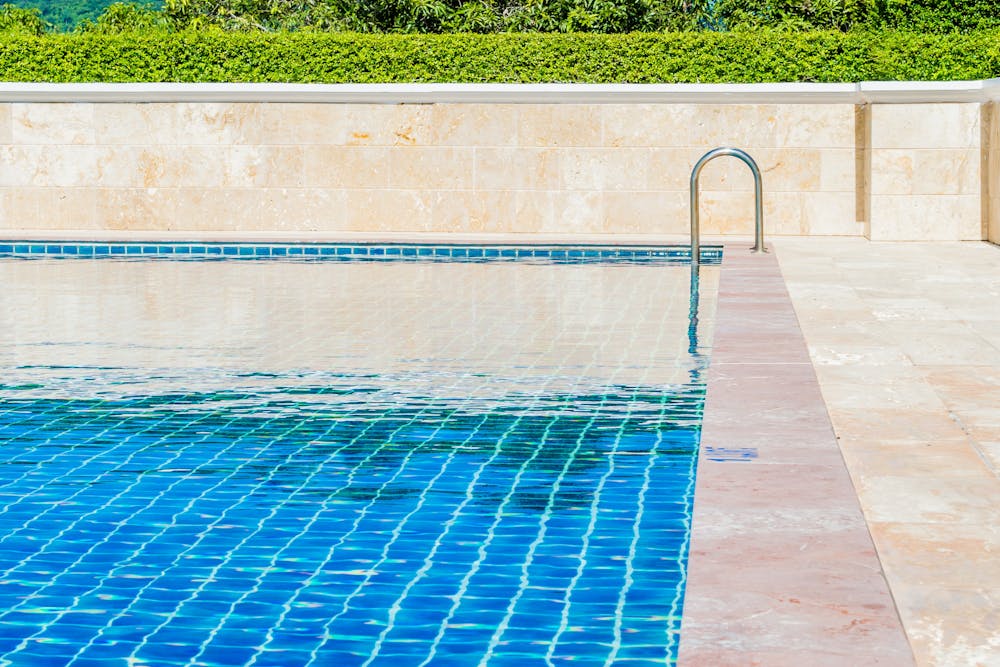 Możliwości spędzenia wakacji przy basenach termalnych