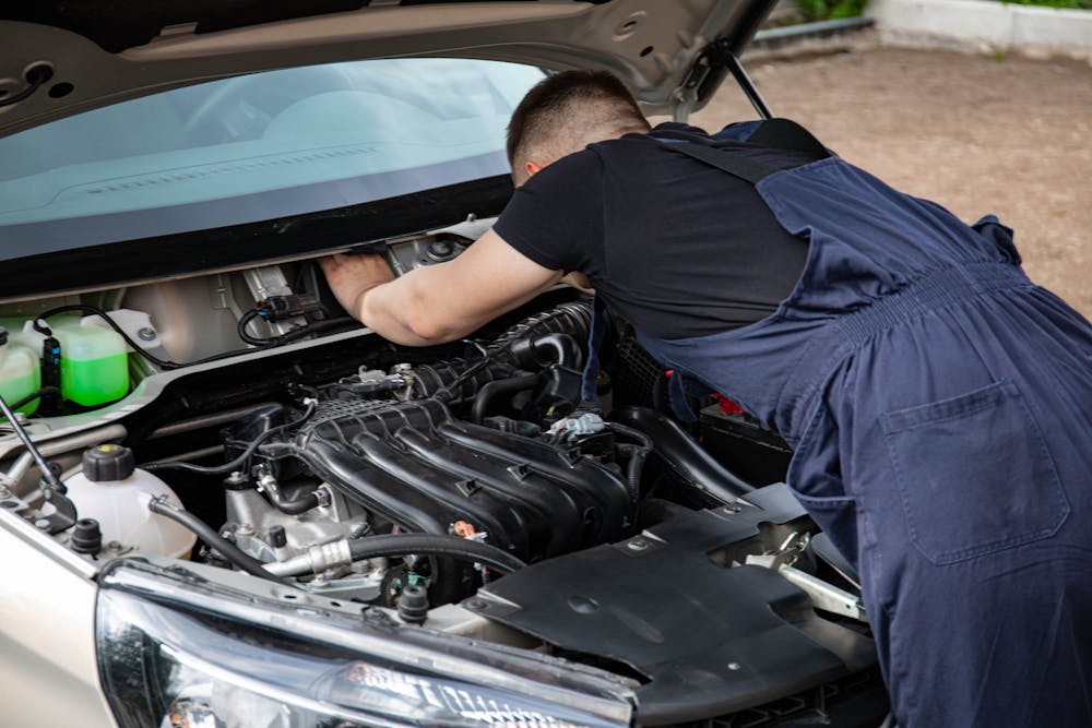 Porównanie funkcjonalności programów dla warsztatów samochodowych
